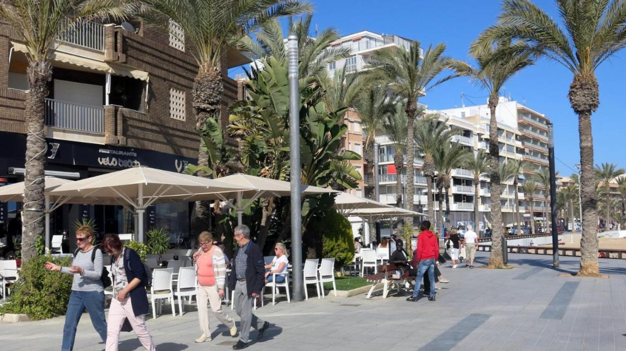Apartment La Mata & Sea