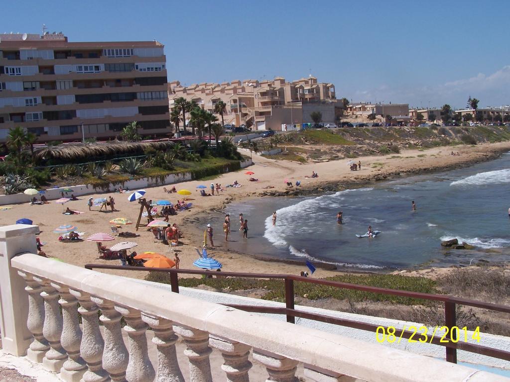 Apartment La Mata & Sea
